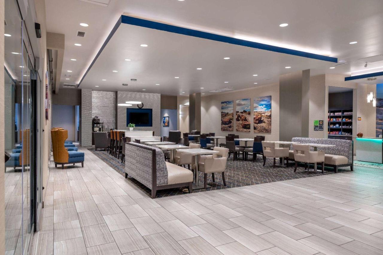 La Quinta Inn & Suites By Wyndham Holbrook Petrified Forest Exterior foto